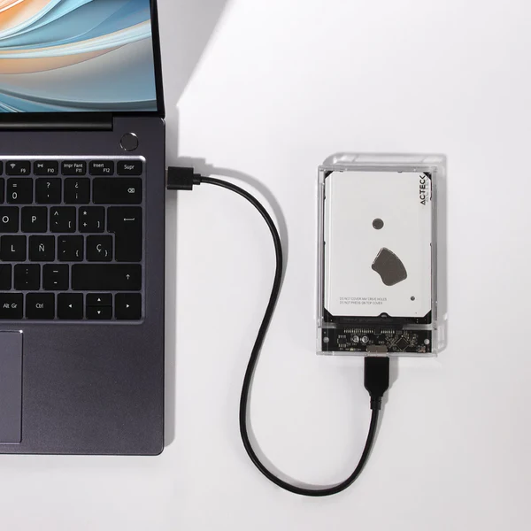 GABINETE TRANSPARENTE 2.5 PARA DISCOS DUROS